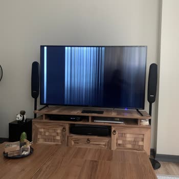 Onvo TV Ekranda Çizgiler Oluştu