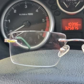 Atasun Optik Hatalı Çerçeve Değişimi