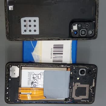 Samsung Telefon Samsung Garantili Cihazımın Onarımı İçin Ücret İstedi