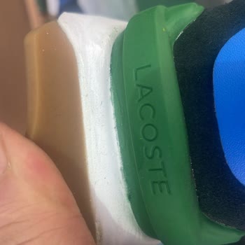 Lacoste Lüks Markadan Pazar Malı Gibi Kötü Üretim
