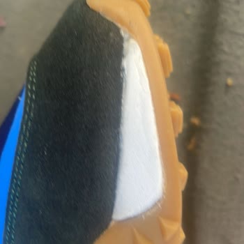 Lacoste Lüks Markadan Pazar Malı Gibi Kötü Üretim