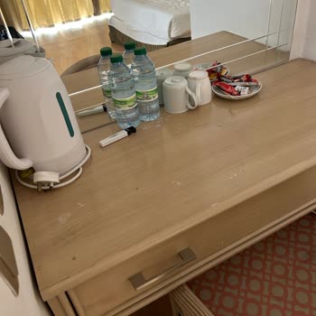 Etstur'dan Rezervasyonlu Otel Pislik İçindeydi Ve Bir Şey Yapılmadı