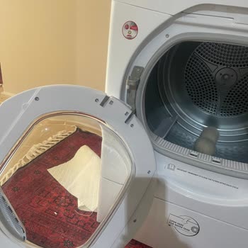 Hoover Kurutma Makinesi Kapağı 2. Gün Kırıldı