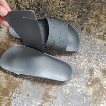 Kenarları Açılan Ceyo Marka Terlik
