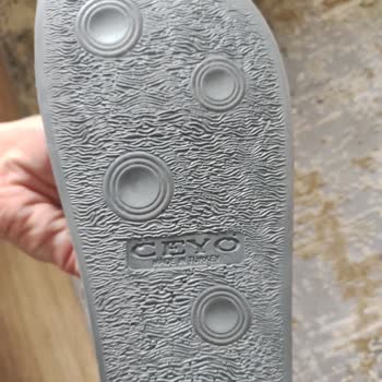 Kenarları Açılan Ceyo Marka Terlik