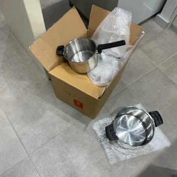 Jumbo Tencere Setinde Soyulan Kulplar Ve Eksik Servis
