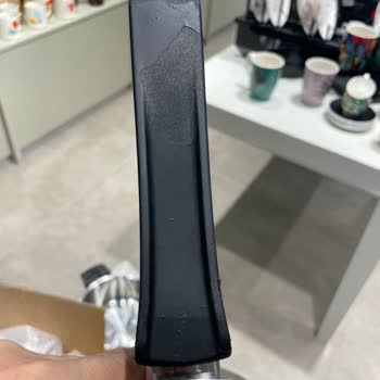 Jumbo Tencere Setinde Soyulan Kulplar Ve Eksik Servis