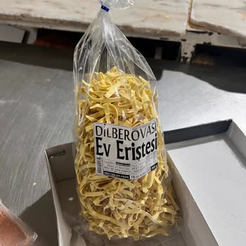 PTT Kargo Sıvı Almaması Gerekirken Almış Ve Kargoma Zarar Vermiş