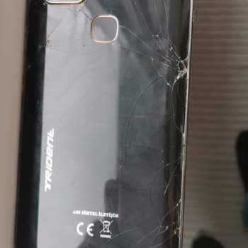 Trident Arkadan Kırılması Ön Cam Pahalı