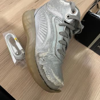 Skechers 3 Bin Liralık Botun İki Ayda Su Alması