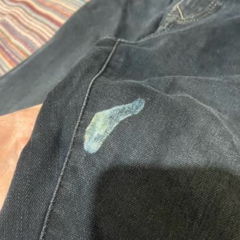 Kıyafetlerin Rengini Değiştiren Domestos