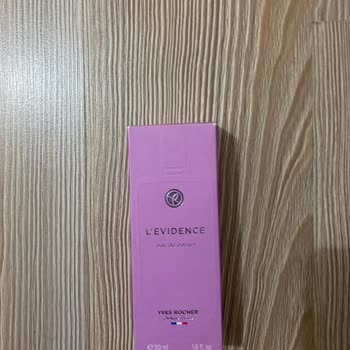 Yves Rocher Marka Kalıcı Olarak Aldığım Parfümün Kokmaması