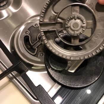 Arçelik Ocakta Oluşan Leke Ve Soyulma Sorunu