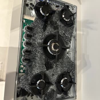 Electrolux Cam Ocak Patladı Mutfağı Cam Sardı Canımızı Zor Kurtardık!