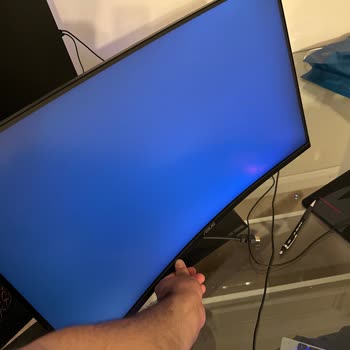 Asus Bilgisayar Asus Monitörüm 1 Sene Olmadan Bozuldu