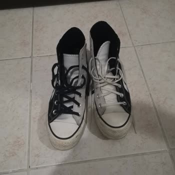 Converse: Müşteri Memnuniyeti Sıfır Olan Marka