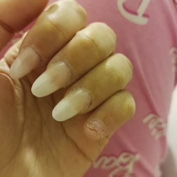 Serra Beauty (Beylikdüzü) Protez Tırnak Ve İpek Kirpik Sorunu