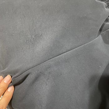 Mavi Eşofman Tek Giymede Tüylendi