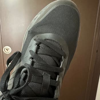 Birkaç Ayda Eriyen Ayakkabı Üreticisidir Skechers