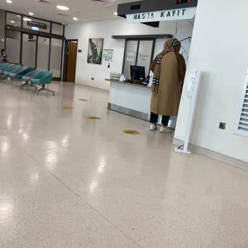 Başakşehir Çam ve Sakura Şehir Hastanesi Hizmet Kalitesinde Düşüş Yaşayan Hastane Deneyimi