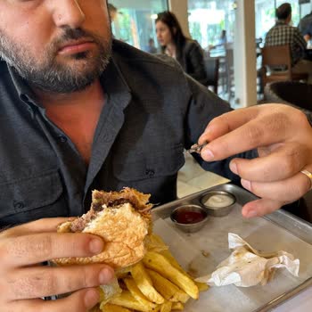 Ekin Gıda Yemeğimizde Alçıpan Vidası Şoku!