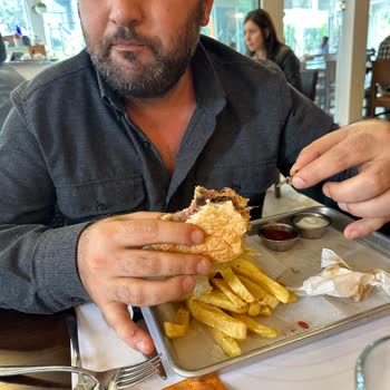 Ekin Gıda Yemeğimizde Alçıpan Vidası Şoku!