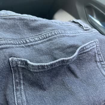 Mango starkes Ausleiern der Jeans nach einmaligem Tragen - Rücksendung abgelehnt