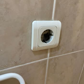 Powertec Elektrikli Ev Aletinde Yangın Tehlikesi