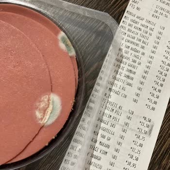 Şok Market Ürünü Bozuk Çıktı. Mail Atmama Rağmen Cevap Vermediler