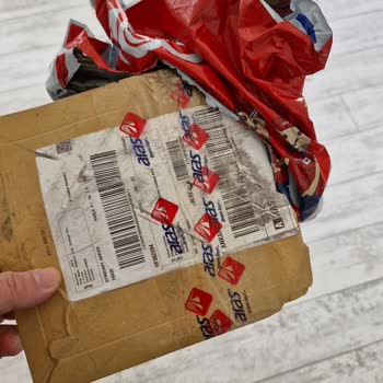 Amazon.com Un Sorumsuz Tutumu