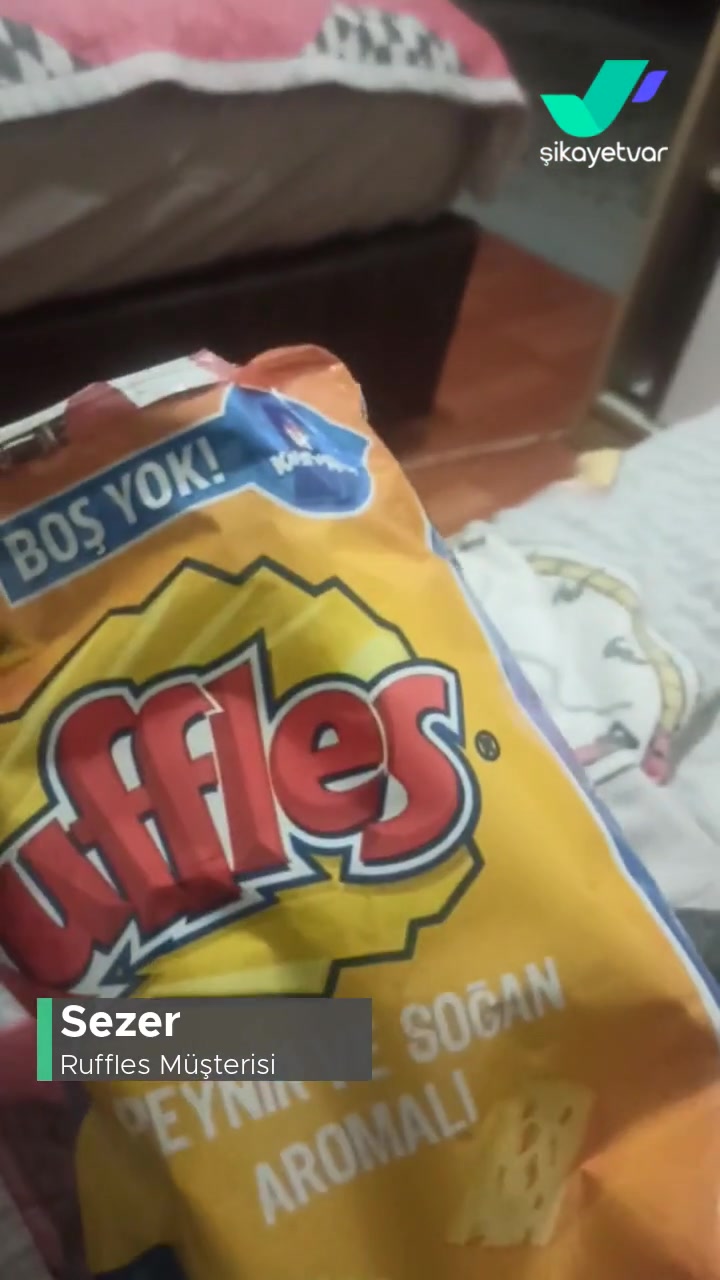 Ruffles Yanmış Kömür Olmuş Cips! videonun kapak resmi