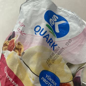 Sek Quark Küflü Yoğurt