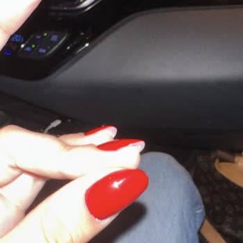 Marush Güzellik Merkezi Protez Tırnak Yapımı