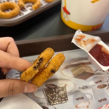 Burger King Ürün Küflü Bozuk Soğuk Kötü