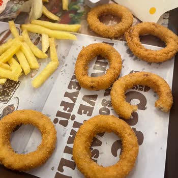 Burger King Ürün Küflü Bozuk Soğuk Kötü