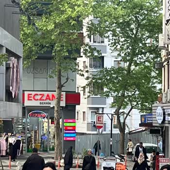 Berrin Eczanesi (Ümraniye) Eczane Hizmetinde Yaşanan Sorunlar