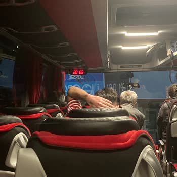 Kale Seyahat Otobüs Saatlerinde Gecikme