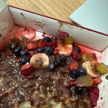 Migros Yemek Sosla Islanmış Waffle,  Özellikle Sos Olmasın Diye Belirtmiştim!