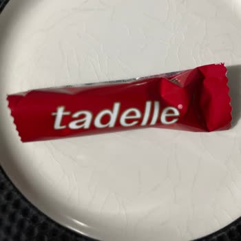 Tadelle Bayram Çikolatası Isırılmış Paketlenmiş