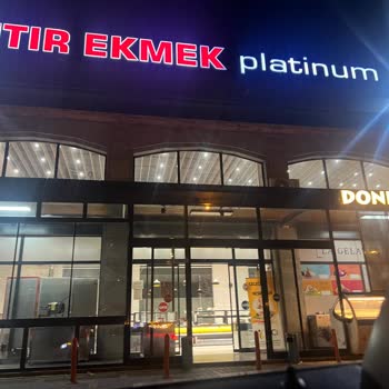 Çıtır Ekmek Konya Pastaneden Aldığımız Pastanın Bozuk Çıkması Üzerine Yaşananlar