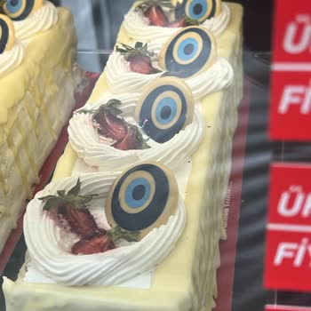 Çıtır Ekmek Konya Pastaneden Aldığımız Pastanın Bozuk Çıkması Üzerine Yaşananlar