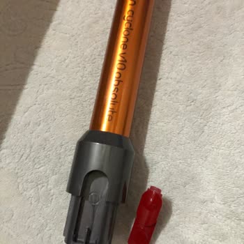 Dyson'dan Çifte Standart