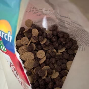 A101 Burch Çilekli Gevrek