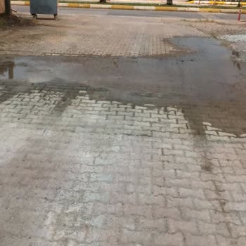 ASAT (Antalya Su İşleri) Patlak Boru Günlerdir Yapılmıyor