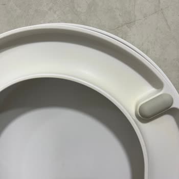 Koçtaş Klozet Kapağı Sarardı!