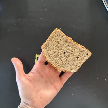 UNO Tost Ekmekleri Küçüldükçe Küçülüyor!