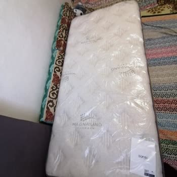 Bambi Yatakta Konforsuz Geceler