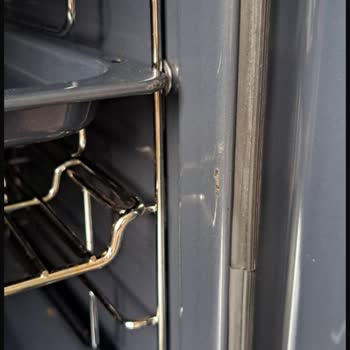 Arçelik Pişmanlığı. Fırının İç Yüzeyi Döküldü!