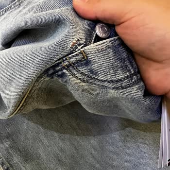 Tommy Hilfiger Sorumsuzluğu İlgisizliğine Pes