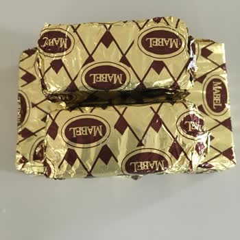 Mabel Çikolata Bir Mağazada Görülen Fahiş Fiyatlı Mini Gofret Satışı